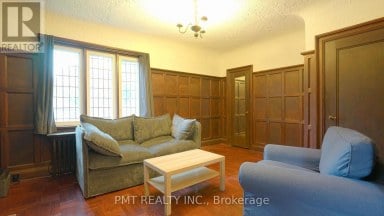 UPPER - 2 LARKIN AVENUE Toronto (High Park-Swansea) Ontario photo 3