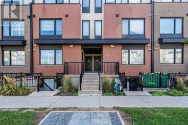 8 - 161 WILLIAM DUNCAN ROAD Toronto (Downsview-Roding-CFB) Ontario photo 1