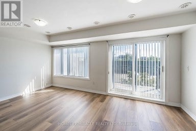 8 - 161 WILLIAM DUNCAN ROAD Toronto (Downsview-Roding-CFB) Ontario photo 11