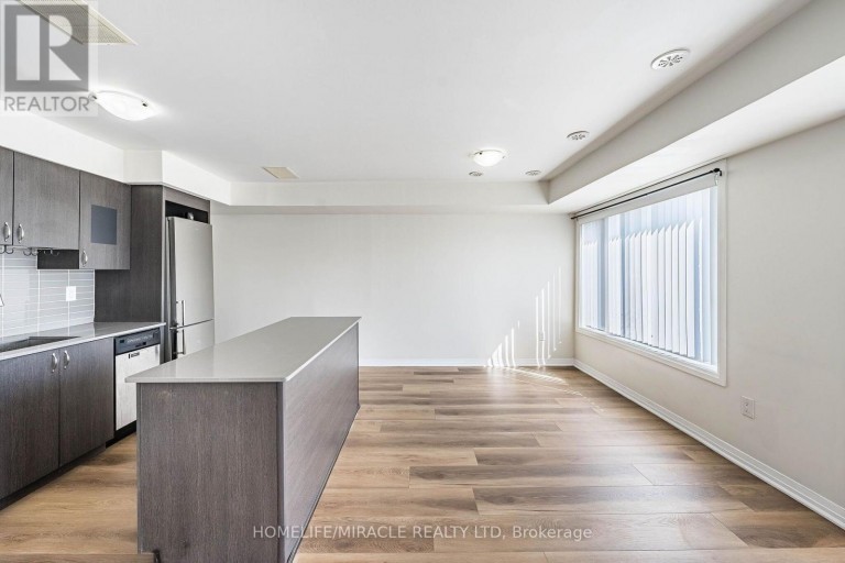8 - 161 WILLIAM DUNCAN ROAD, Toronto (Downsview-Roding-CFB), Ontario, M3K0B9