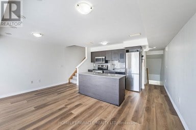 8 - 161 WILLIAM DUNCAN ROAD Toronto (Downsview-Roding-CFB) Ontario photo 14