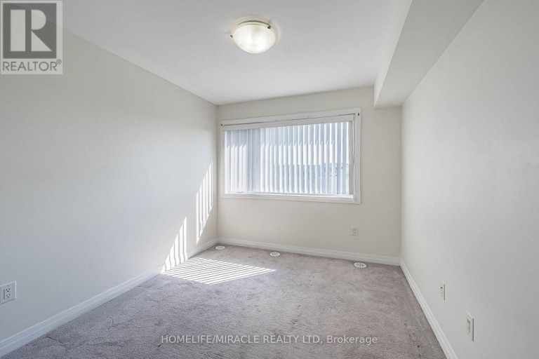 8 - 161 WILLIAM DUNCAN ROAD, Toronto (Downsview-Roding-CFB), Ontario, M3K0B9