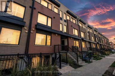 8 - 161 WILLIAM DUNCAN ROAD Toronto (Downsview-Roding-CFB) Ontario photo 3