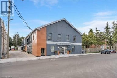23 MARKET Street W Port Dover Ontario photo 4