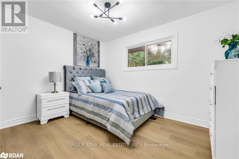 UPPER - 170 TERRACE DRIVE, Hamilton (Balfour), Ontario, L9A2Z1