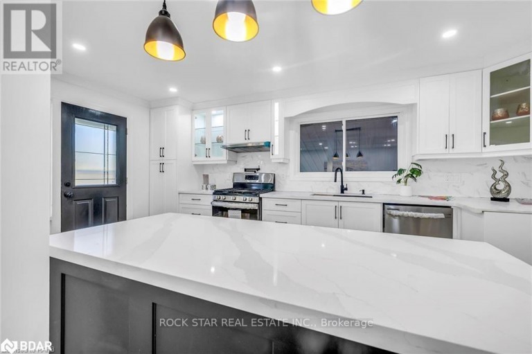 UPPER - 170 TERRACE DRIVE, Hamilton (Balfour), Ontario, L9A2Z1