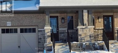 137 STONEBROOK WAY Grey Highlands Ontario photo 1