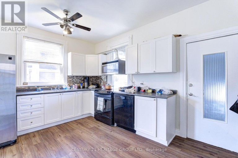243 GIBSON AVENUE, Hamilton (Gibson), Ontario, L8L6K3