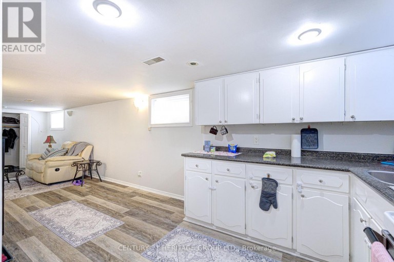 243 GIBSON AVENUE, Hamilton (Gibson), Ontario, L8L6K3