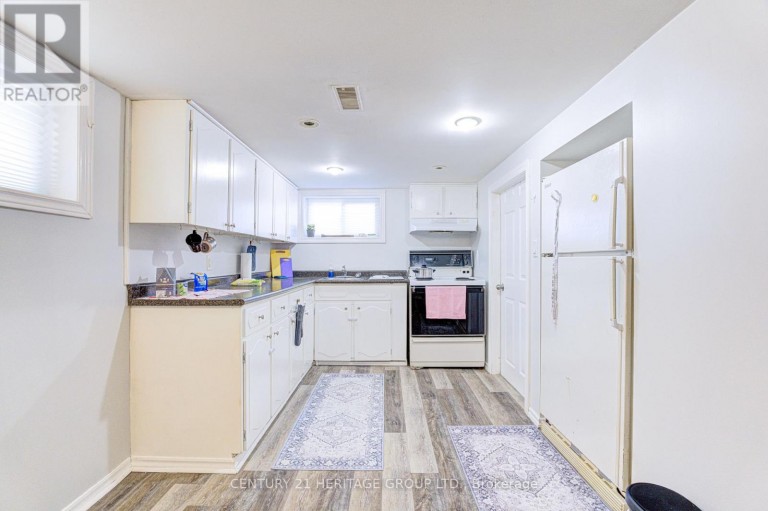 243 GIBSON AVENUE, Hamilton (Gibson), Ontario, L8L6K3