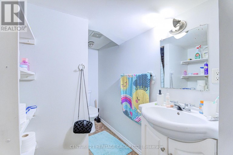 243 GIBSON AVENUE, Hamilton (Gibson), Ontario, L8L6K3