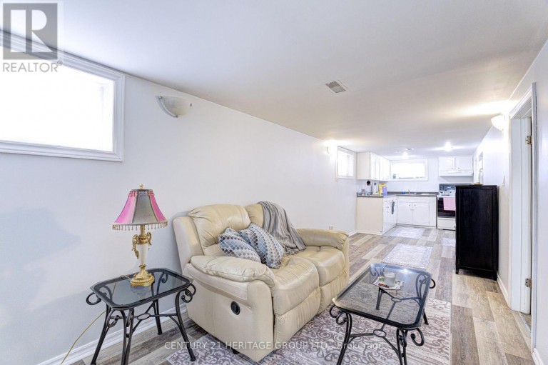 243 GIBSON AVENUE, Hamilton (Gibson), Ontario, L8L6K3