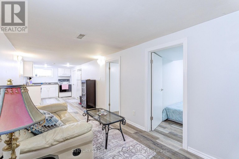 243 GIBSON AVENUE, Hamilton (Gibson), Ontario, L8L6K3