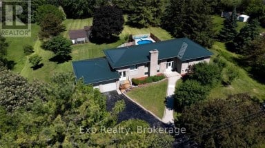 267 COUNTY ROAD 28 Prince Edward County (Ameliasburg Ward) Ontario photo 1