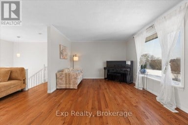 267 COUNTY ROAD 28 Prince Edward County (Ameliasburg Ward) Ontario photo 24