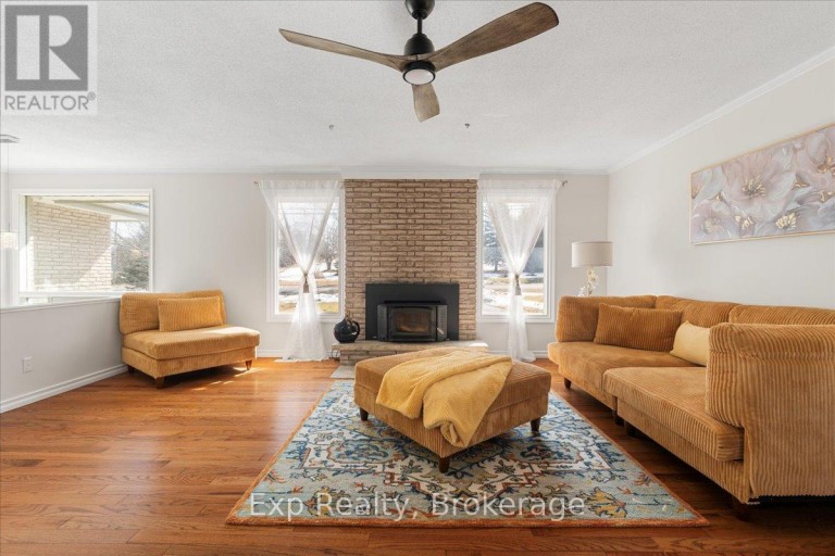 267 COUNTY ROAD 28, Prince Edward County (Ameliasburg Ward), Ontario, K8N4Z7