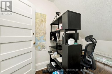 399A PALMERSTON BLVD BOULEVARD Toronto (Palmerston-Little Italy) Ontario photo 25