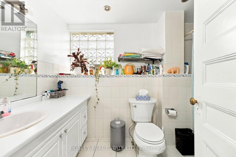 399A PALMERSTON BLVD BOULEVARD, Toronto (Palmerston-Little Italy), Ontario, M6G2N7