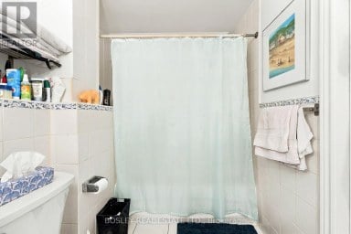 399A PALMERSTON BLVD BOULEVARD Toronto (Palmerston-Little Italy) Ontario photo 28