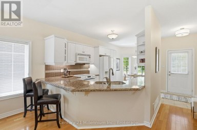 18 THOMAS DRIVE Collingwood Ontario photo 12