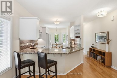 18 THOMAS DRIVE Collingwood Ontario photo 13