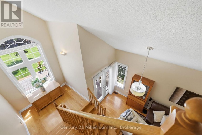 18 THOMAS DRIVE, Collingwood, Ontario, L9Y0A6