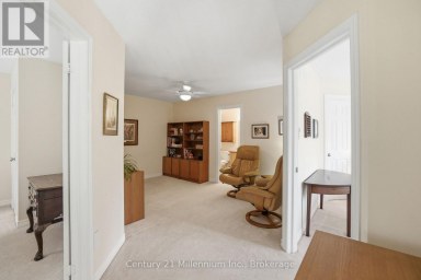 18 THOMAS DRIVE Collingwood Ontario photo 27