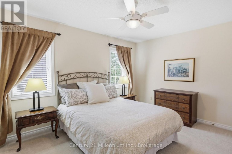 18 THOMAS DRIVE, Collingwood, Ontario, L9Y0A6