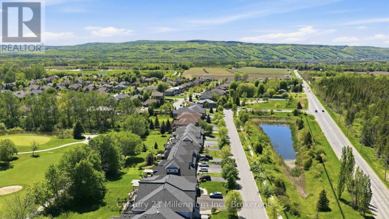 18 THOMAS DRIVE, Collingwood, Ontario, L9Y0A6