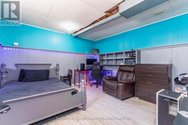 390 MILDRED STREET Midland Ontario photo 20