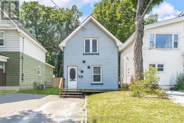 390 MILDRED STREET, Midland, Ontario, L4R3R6
