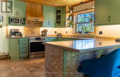 17 BRIDLE PATH Oro-Medonte (Horseshoe Valley) Ontario photo 16
