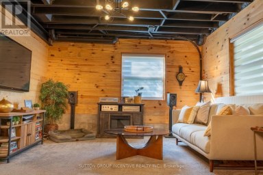 17 BRIDLE PATH Oro-Medonte (Horseshoe Valley) Ontario photo 42