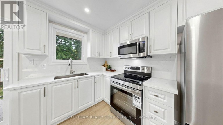 MAIN - 297 TOLL GATE BOULEVARD, Waterloo, Ontario, N2L4M5