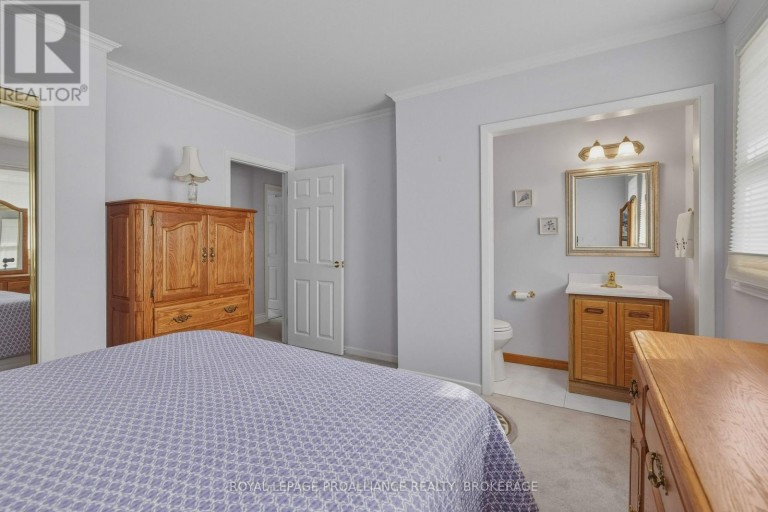 424 MAPLE RIDGE DRIVE, Kingston (South of Taylor-Kidd Blvd), Ontario, K7M5P3