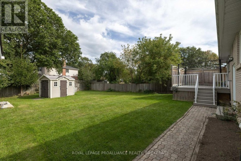 424 MAPLE RIDGE DRIVE, Kingston (South of Taylor-Kidd Blvd), Ontario, K7M5P3