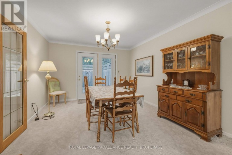 424 MAPLE RIDGE DRIVE, Kingston (South of Taylor-Kidd Blvd), Ontario, K7M5P3