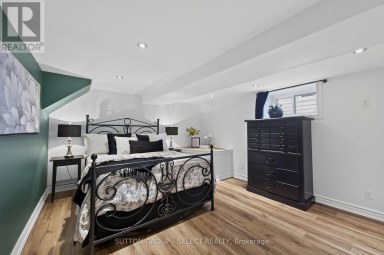 1852 AVALON STREET London East (East H) Ontario photo 23