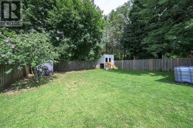 1852 AVALON STREET London East (East H) Ontario photo 35