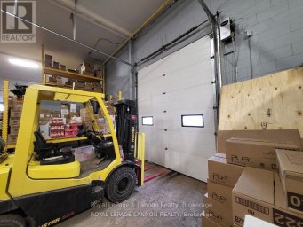 UNIT B - 800 NORAH CRESCENT E Thunder Bay (Inner-City Industrial) Ontario photo 11