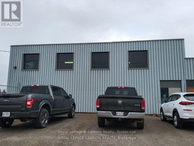 UNIT B - 800 NORAH CRESCENT E, Thunder Bay (Inner-City Industrial), Ontario, P7C4T8