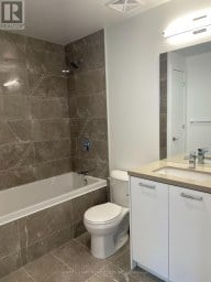 1408 - 284 KING STREET E Toronto (Moss Park) Ontario photo 9