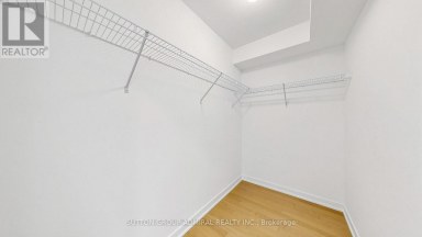 1 - 70 GREEN GARDENS BOULEVARD Toronto (Englemount-Lawrence) Ontario photo 28