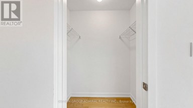 1 - 70 GREEN GARDENS BOULEVARD Toronto (Englemount-Lawrence) Ontario photo 29