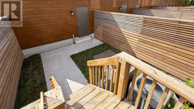 1 - 70 GREEN GARDENS BOULEVARD Toronto (Englemount-Lawrence) Ontario photo 38