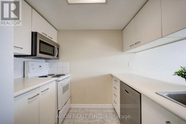 3108 - 38 ELM STREET Toronto (Bay Street Corridor) Ontario photo 13