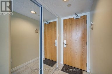 3108 - 38 ELM STREET Toronto (Bay Street Corridor) Ontario photo 6
