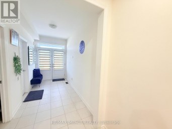 1318 APOLLO STREET Oshawa (Eastdale) Ontario photo 2