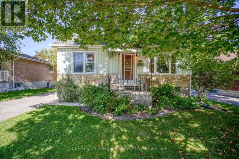 91 MERION STREET, Guelph (Junction/Onward Willow), Ontario, N1H2M1