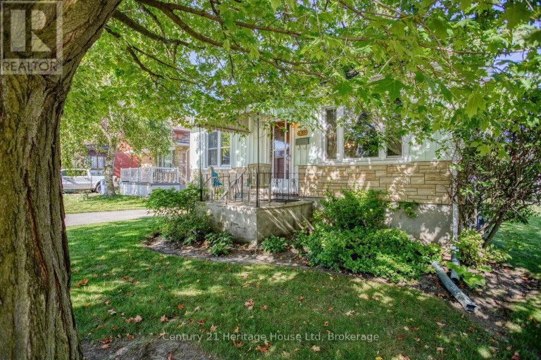 91 MERION STREET, Guelph (Junction/Onward Willow), Ontario, N1H2M1